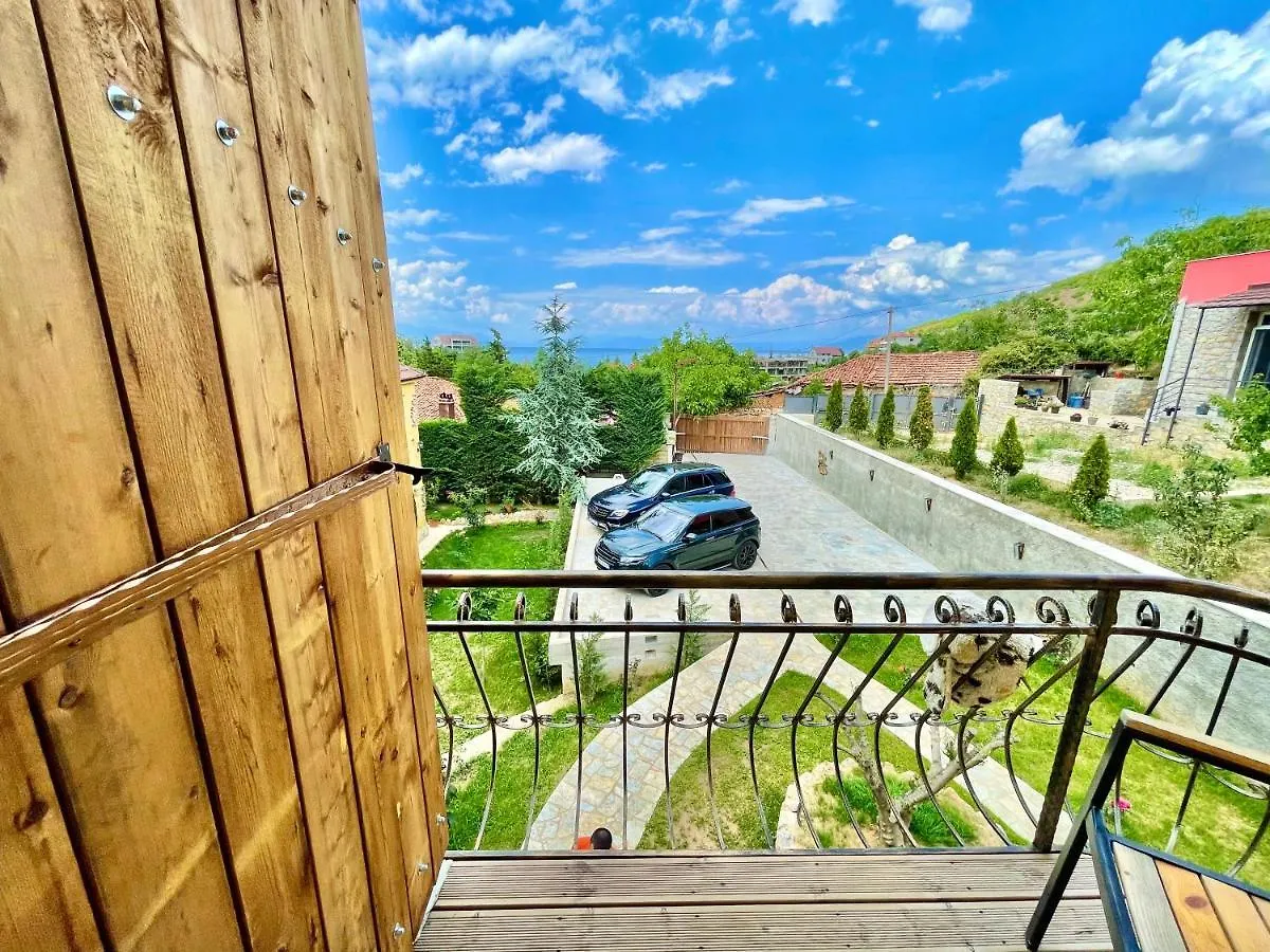 Villa Konda Tushemisht Pogradec מלון